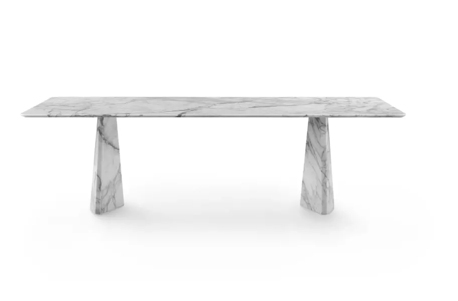 Hebo Dining Table