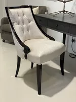 Norma Chair