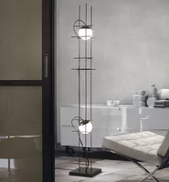 Plot Frame Floor Lamp