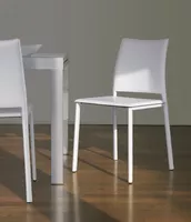 Desy Dining Chair