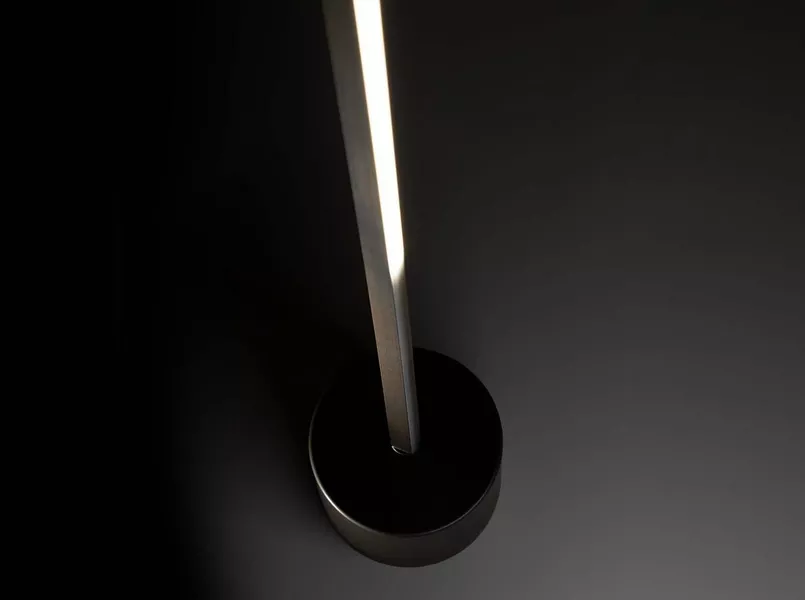 Essential Stelo Floor Lamp