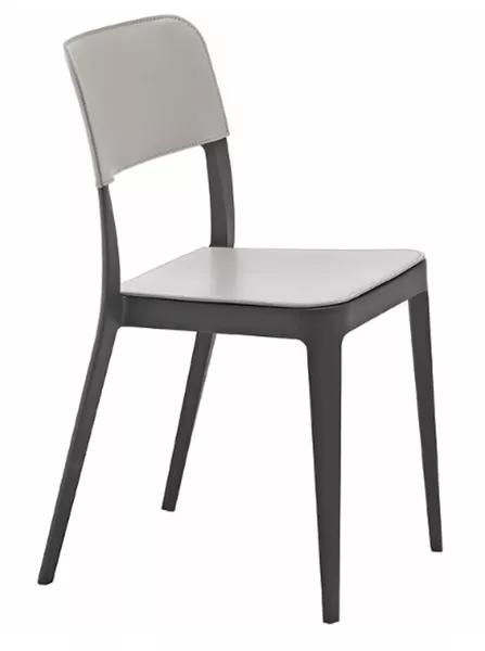 Nene Dining Chair